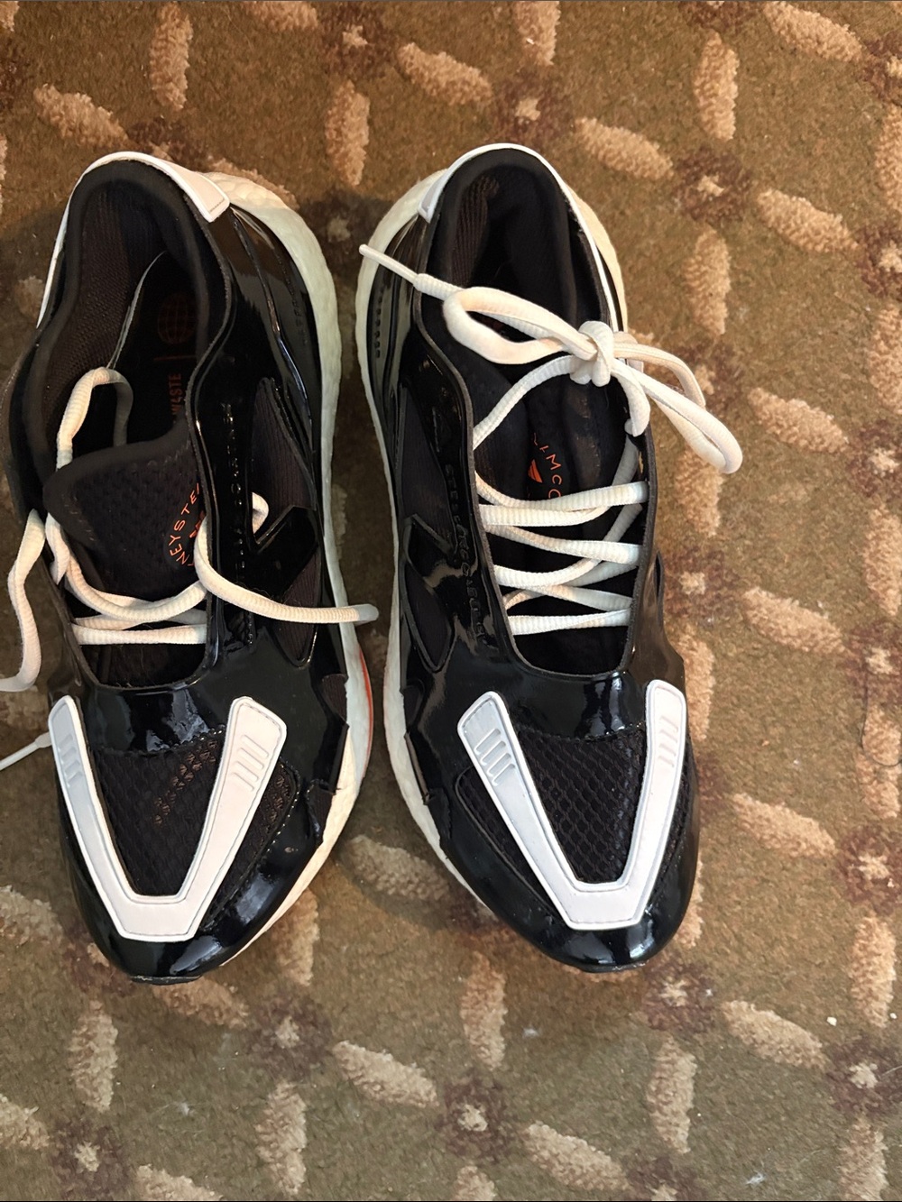Stella McCartney Black and White Men's Low-Top Sneakers
